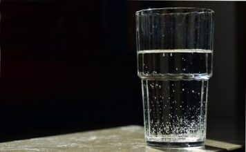 Po co sypać się wapno do stawu? Po co sypać się wapno do stawu?