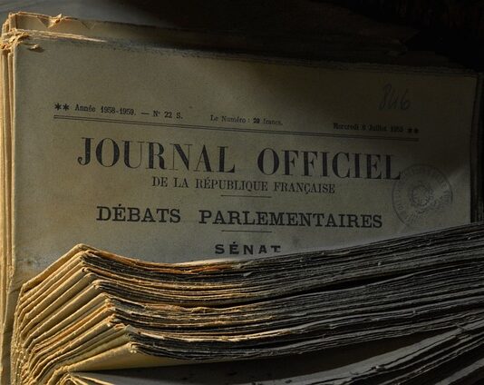 Czy oglądanie filmów na CDA jest legalne?