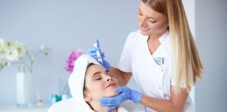 Wpływ medycyny estetycznej na pewność siebie mieszkańców Katowic – studium przypadków i historie przemian medycyna estetyczna katowice